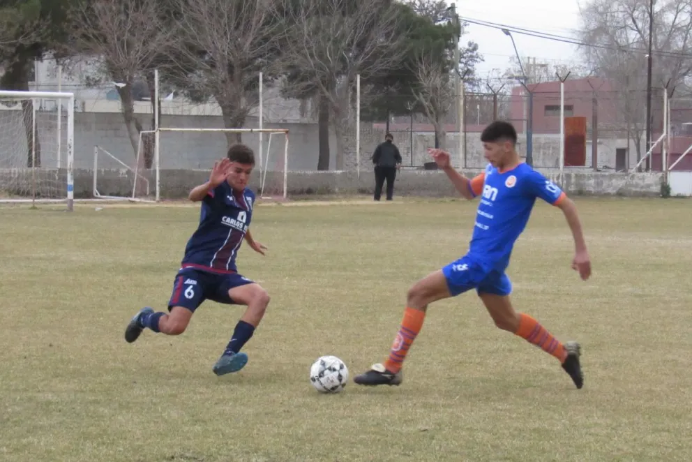 Futbol Regional: Los partidos que tienen hoy los equipos roquenses