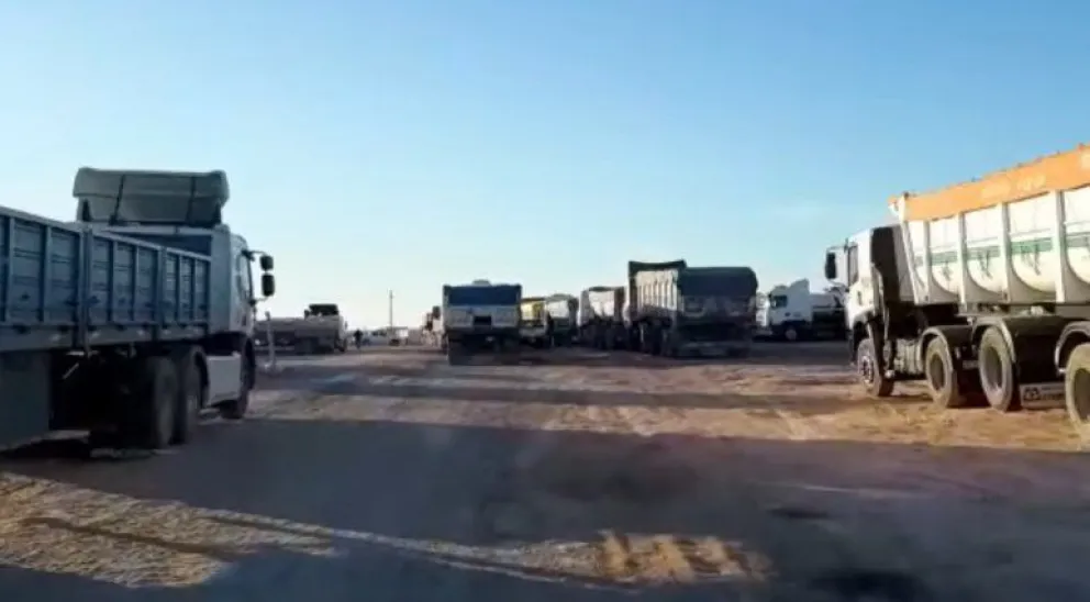 Se levantan los cortes: Provincia se reunirá este viernes con transportistas 