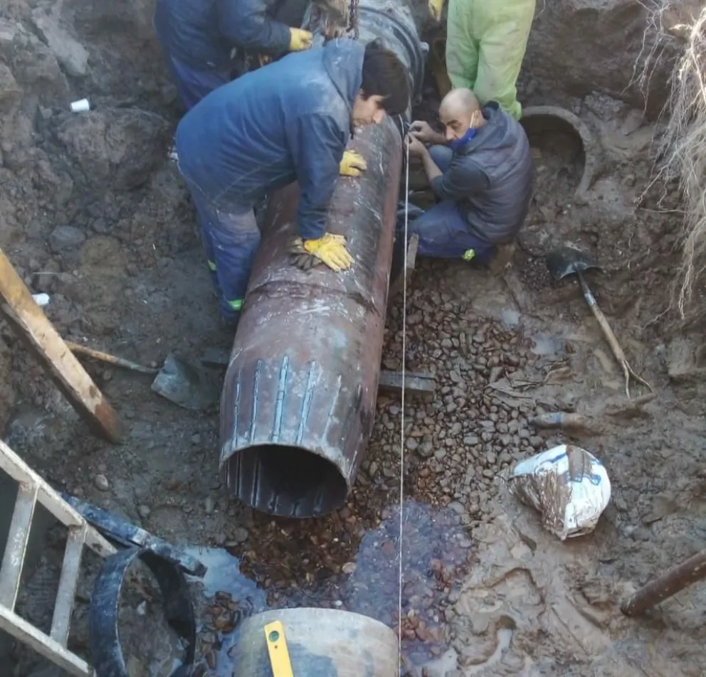 Foto Ilustrativa: por empalme de cañería se ve afectado el servicio.