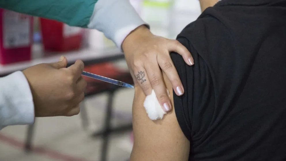 Este jueves estarán aplicando dosis en el centro Cumelén, CAPS y en el vacunatorio del hospital 