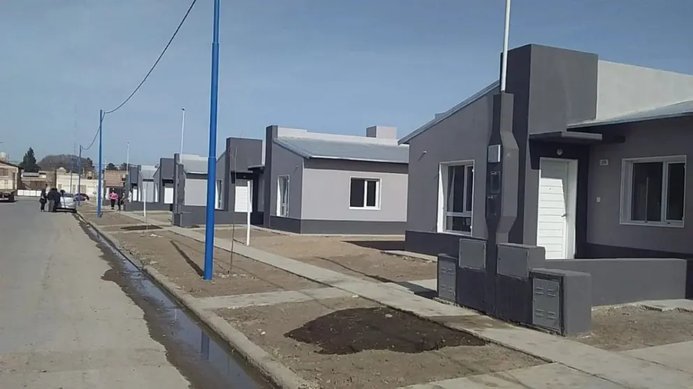 Desde el IPPV aseguran que se construyeron cerca de 100 viviendas en Roca