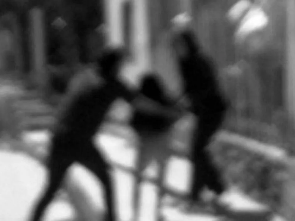 Un hombre abusó de una joven en pleno centro