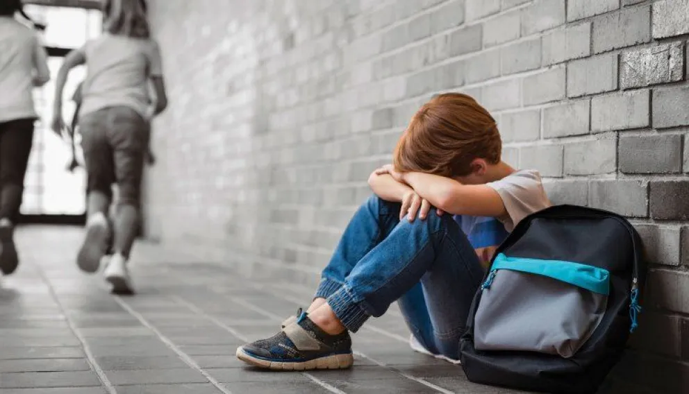 Escuela 275: Tuvo que sacar a su hijo del colegio porque sufría hostigamiento constante