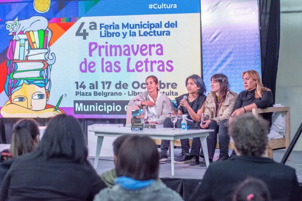 Feria del Libro: Así es el cierre de la jornada de sábado y todo lo que queda para el domingo