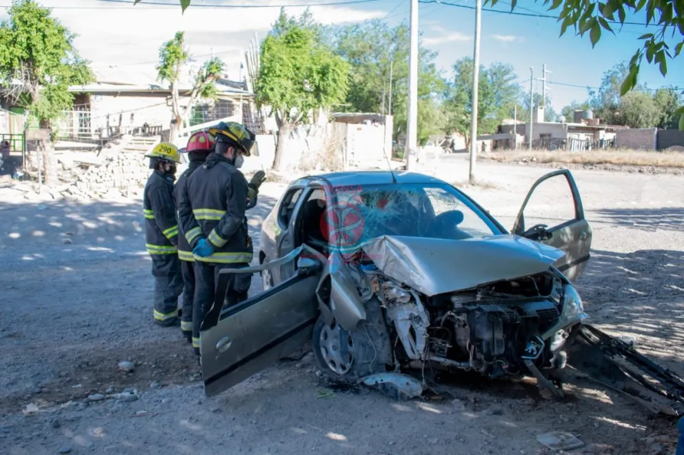 En otro grave siniestro vial, dos mujeres terminaron internadas con heridas graves
