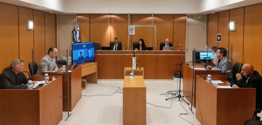 Piden que le bajen la condena a la mamá de la menor de Los Menucos