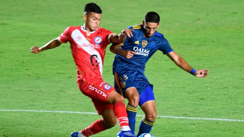 Boca-Argentinos definen el primer finalista de la Copa Argentina: hora, TV y formaciones