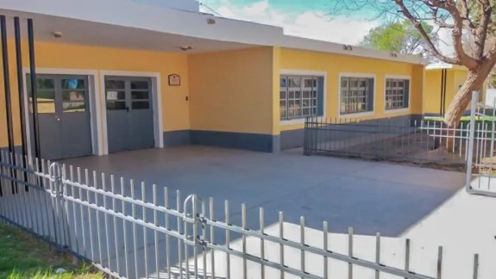 Convocan a un abrazo simbólico ante la preocupación por hechos de violencia en la Escuela 66