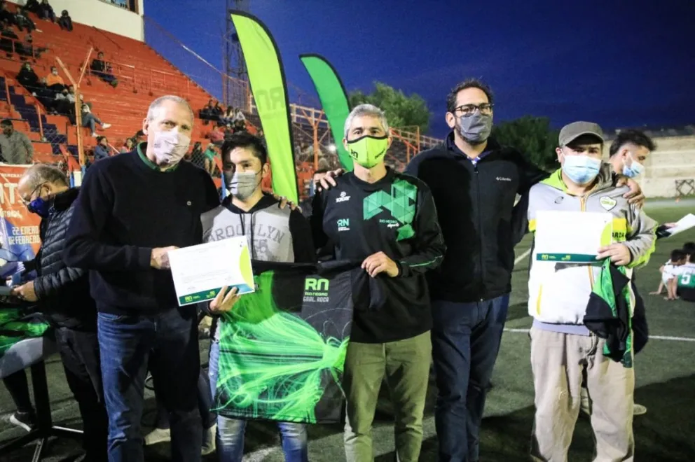 Entregaron los títulos de técnicos y técnicas de fútbol comunitario