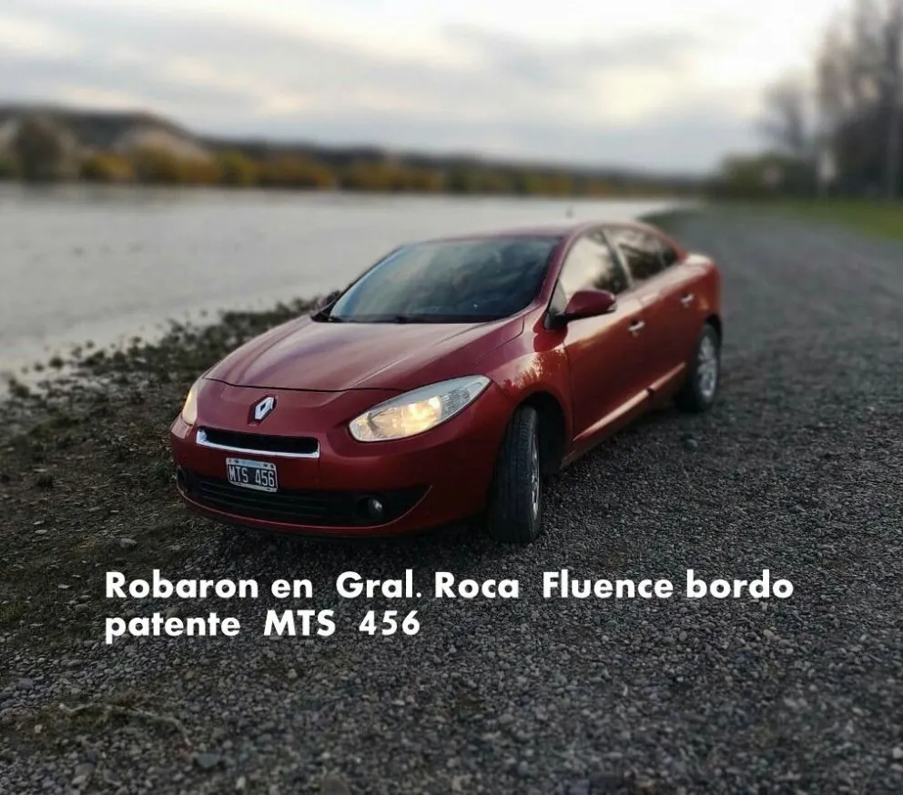 Buscan un auto robado: Los delincuentes primero se llevaron la cartera con los papeles y después volvieron  por el vehículo