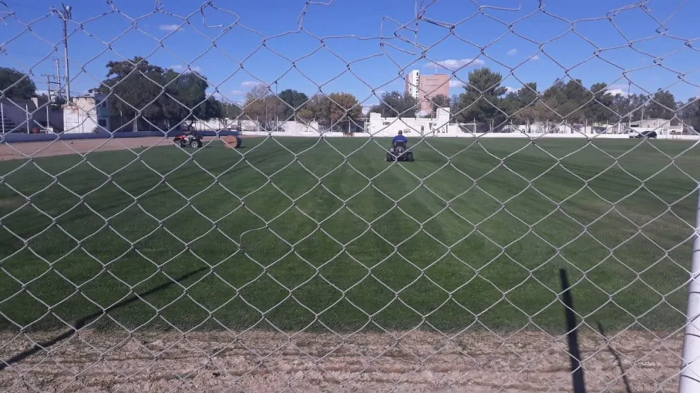 Dos delincuentes entraron a la cancha de Argentinos del Norte a robar cables: Uno se quedó dormido