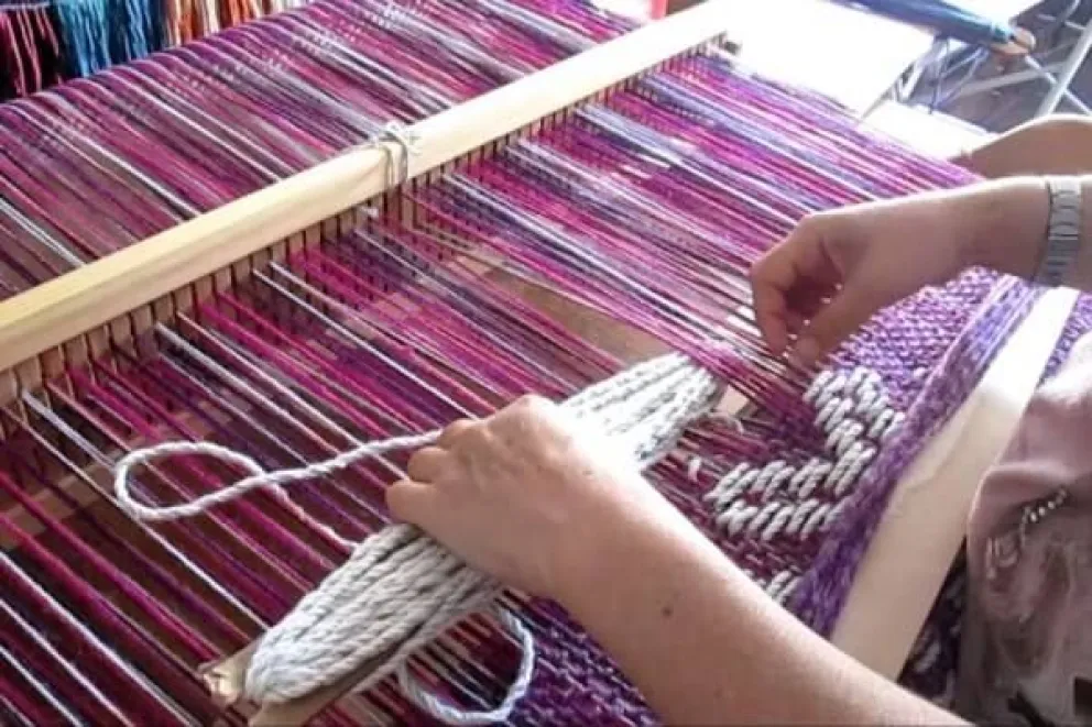 Poncho Rionegrino: comenzó la confección de los prototipos