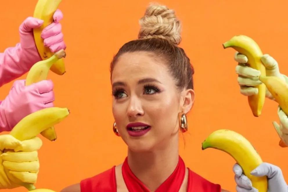 Flor Vigna estrenó su primer videoclip con la participación de Luciano Castro y se volvió tendencia