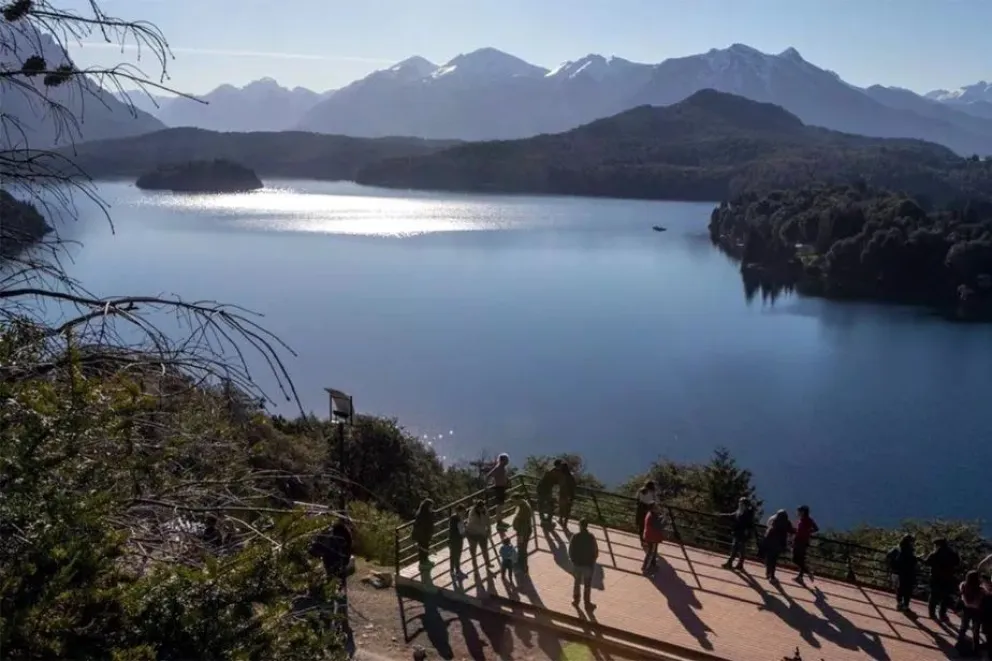 Tragedia en el Lago Gutiérrez: la investigación por la muerte de la niña de 12 años será “compleja“ 