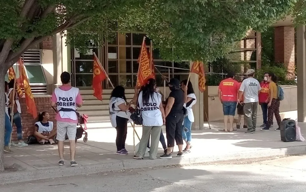 Manifestantes del Partido Obrero movilizaron hasta tribunales federales