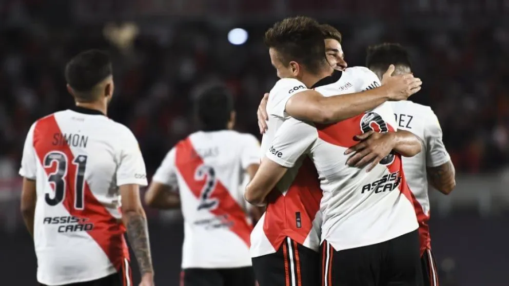 Agenda deportiva de este jueves: River recibe a Racing y con un empate será el nuevo campeón del fútbol argentino