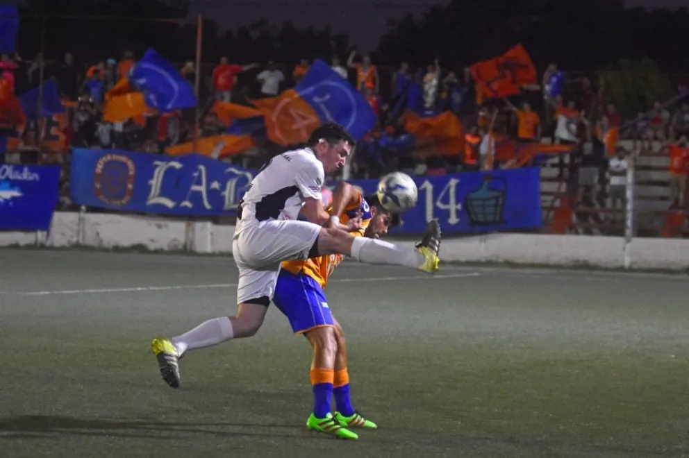 En Fotos: Deportivo Roca debutó con un gran triunfo en el Torneo Regional