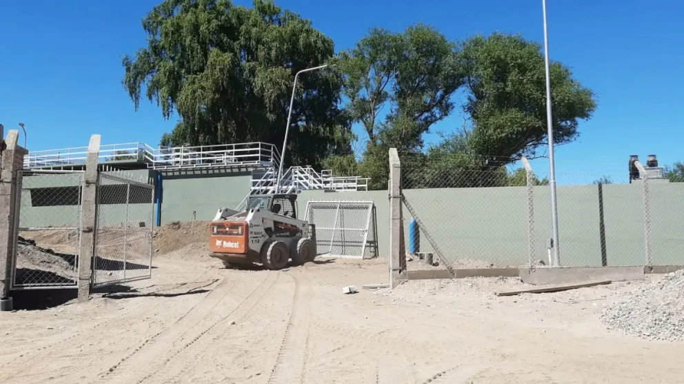 Tres barrios de la ciudad serán beneficiados con arreglos de Aguas Rionegrinas 