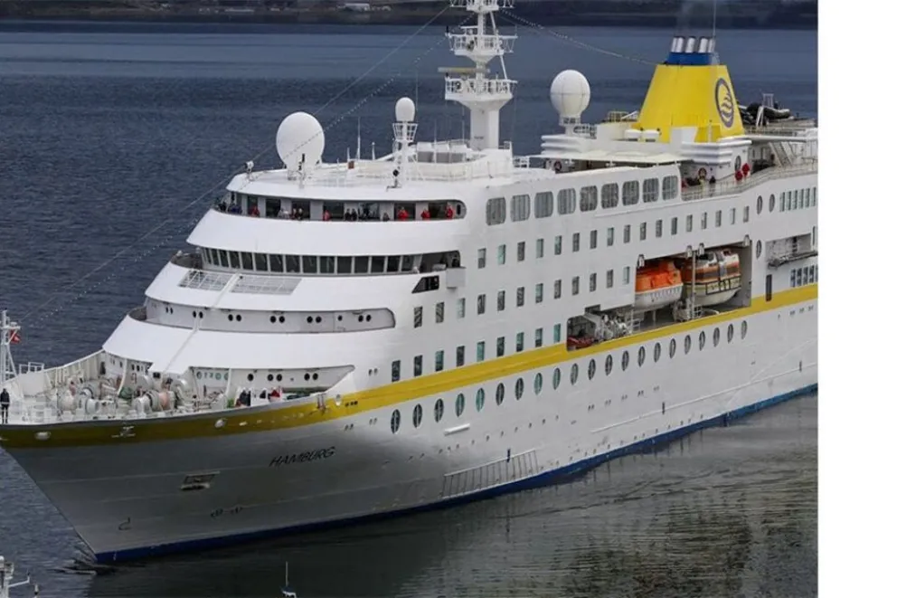 Salud pidió el aislamiento de 300 pasajeros y tripulantes del buque Hamburg por un nuevo caso positivo de Covid