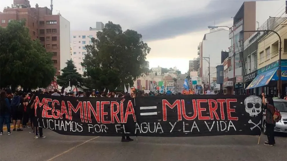 Histórico: la Legislatura de Chubut derogó la ley de zonificación minera en sesión virtual