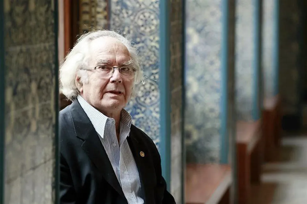 Adolfo Pérez Esquivel se descompensó y fue internado de urgencia