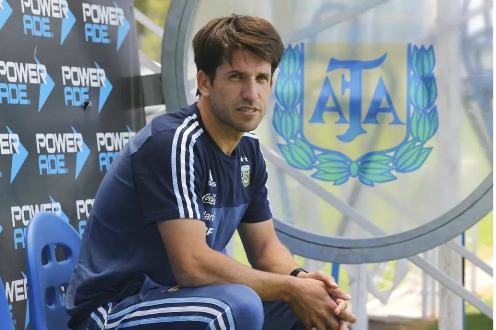 Cuerpo Técnico de la Selección Argentina estará presente este domingo en Roca en el Congreso del Mundialito