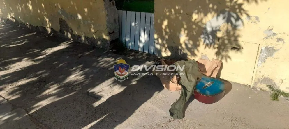 Le abrieron el auto para robarle pero pudo recuperar todo