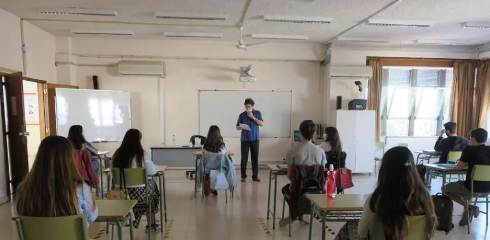    Revisan los protocolos para un regreso seguro a las aulas
