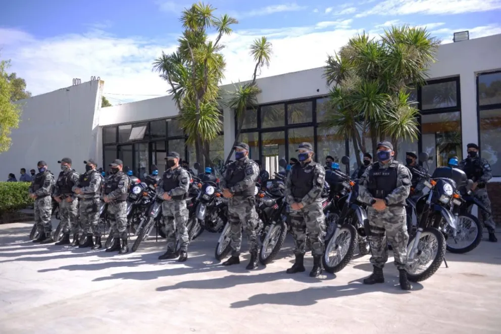 La Policía incorporará camionetas y motos para la brigada motorizada 