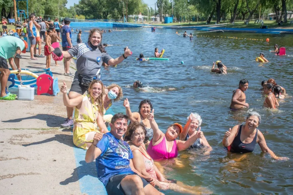 Todos al agua: empezó el segundo ciclo de la Colonia de Vacaciones 