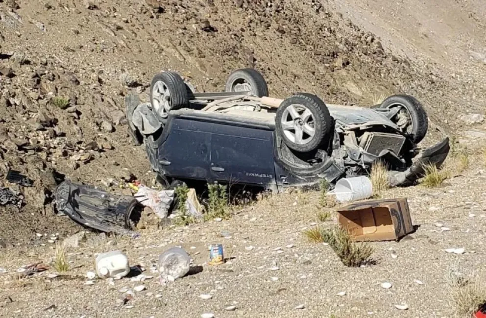Una mujer falleció en un vuelco volviendo de Las Grutas