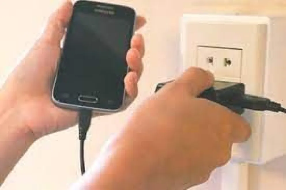 A cargar celulares: se viene un corte de luz para esta mañana 