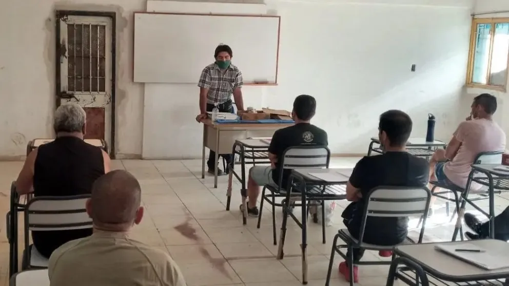 Internos del ex Maruchito se capacitan en traducción al braille