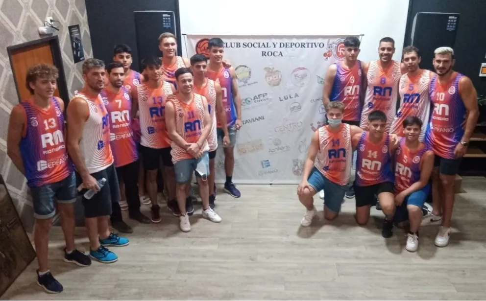 Deportivo Roca debuta de local esta noche en el Polideportivo Gimena Padín