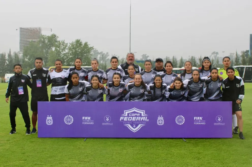 Cuatro futbolistas regionales hacen historia: vencieron a un equipo de primera y mañana van por Rosario Central