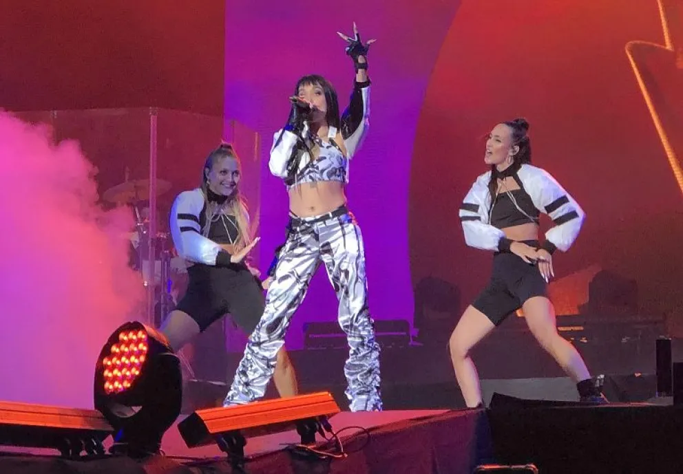 Reviví el show de anoche de María Becerra