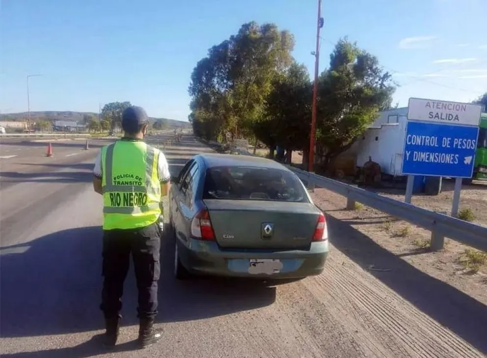 Se quedó sin el auto en la ruta: En la Caminera le secuestraron el Renault Clio