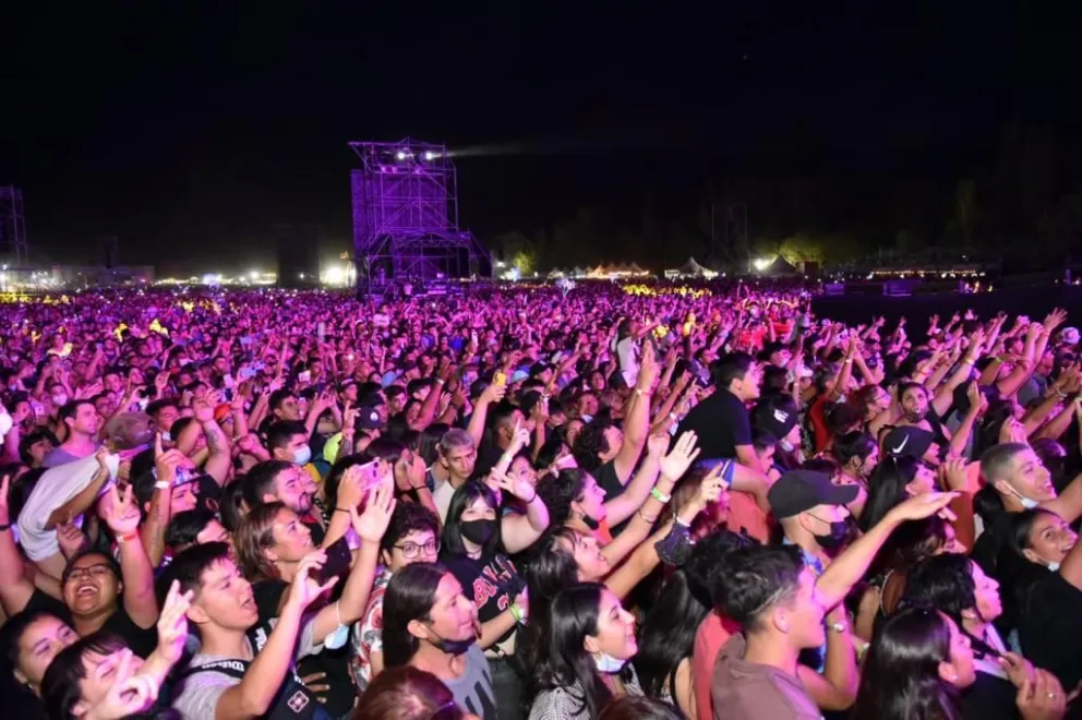 La edición aniversario de la Confluencia logró atraer a más de 65.000 personas 