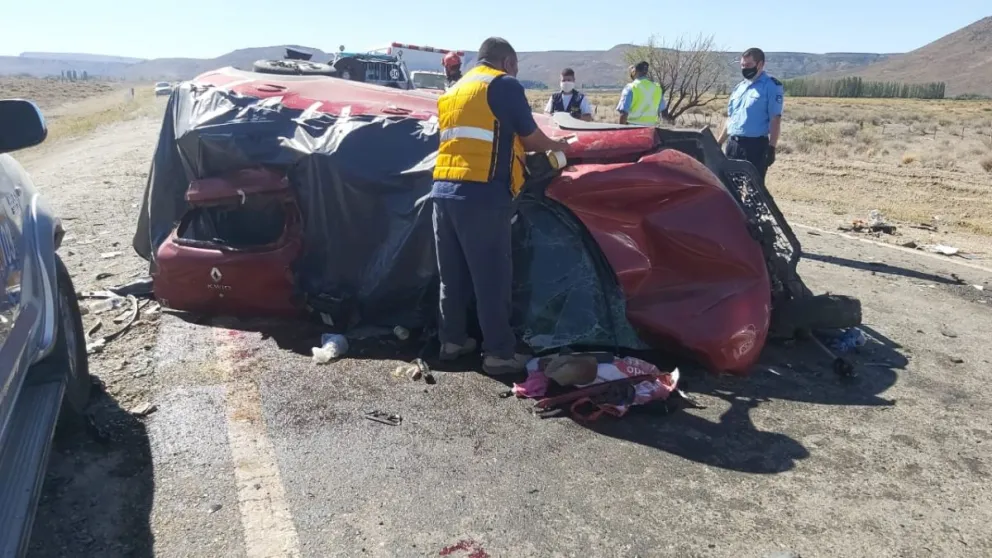 Dos mujeres de Roca fallecieron en un terrible choque frontal