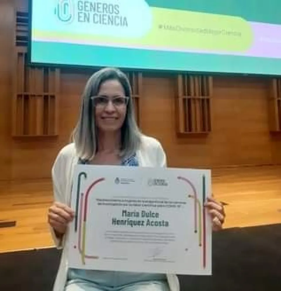 Distinguen a una joven rionegrina por su investigación sobre circuitos alimentarios