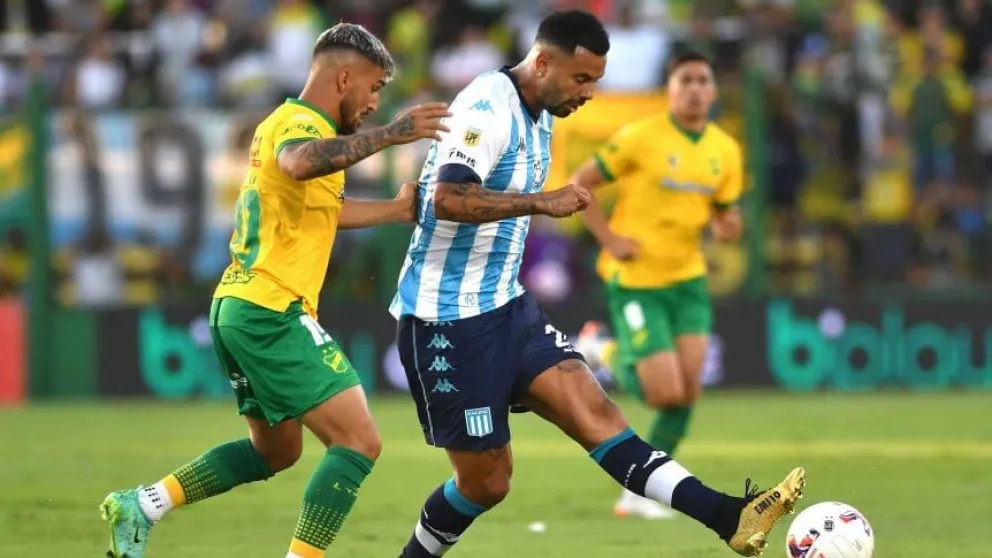 Racing se durmió y Defensa se lo terminó empatando