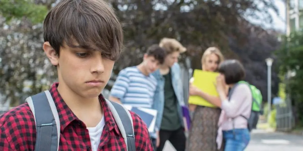 Amenaza de tiroteo en una escuela: ¿Una simple broma o un caso extremo de bullying?