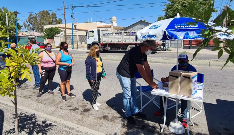 Ya comenzó la consulta popular contra el "privilegio" de los jueces ¿Dónde puedo votar en Roca?