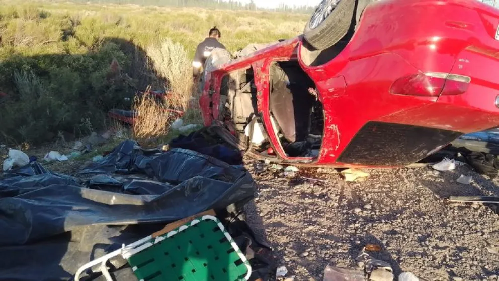 Tragedia en la ruta: dos roquenses chocaron de frente contra un auto y hay cuatro muertos 