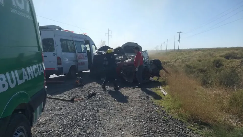 Cuatro personas muertas: el roquense que conducía la Hilux está detenido 