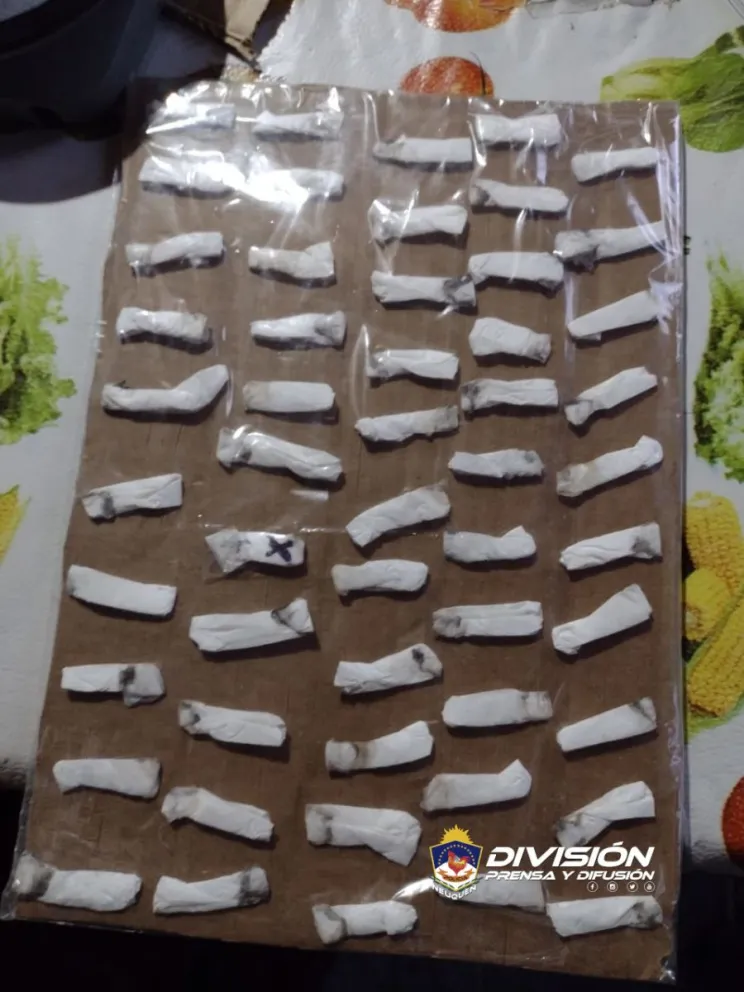 Cayeron dos narcos que eran boca de expendio de cocaína y marihuana
