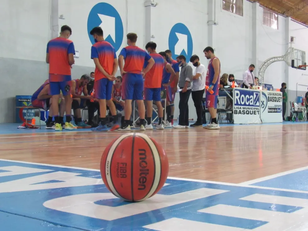 Deportivo Roca va por la recuperación esta noche ante Bigua