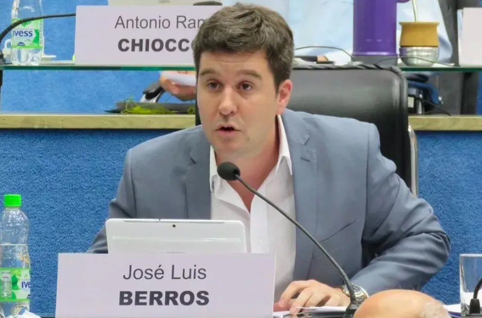 El increíble error de un legislador rionegrino, después de una catarata de tweets