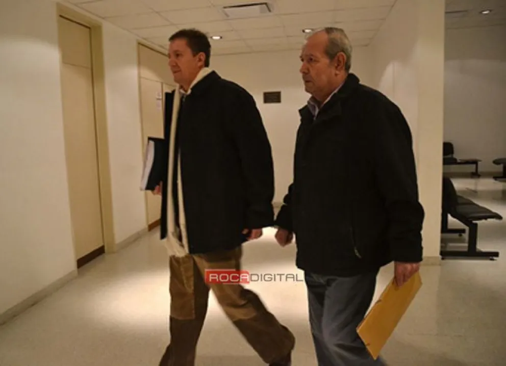 Iturburu y Sansuerro, dos de los principales impulsores y vendedores del plan de 167 Viviendas de House Vial.