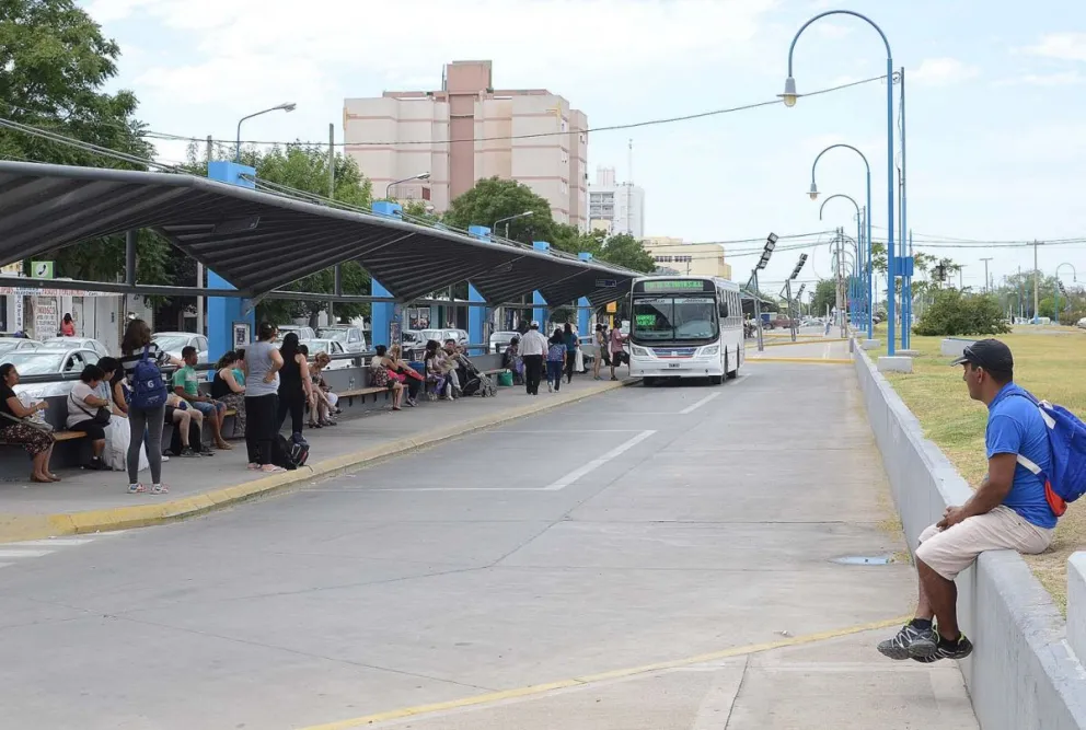 Colectivos en Roca: Estos son los horarios para el fin de semana